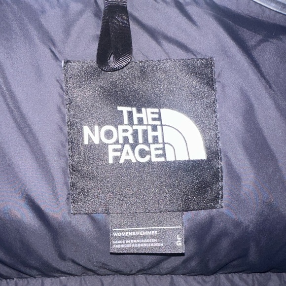 The North Face Nuptse Puffer Jacket - Picture 5 of 7